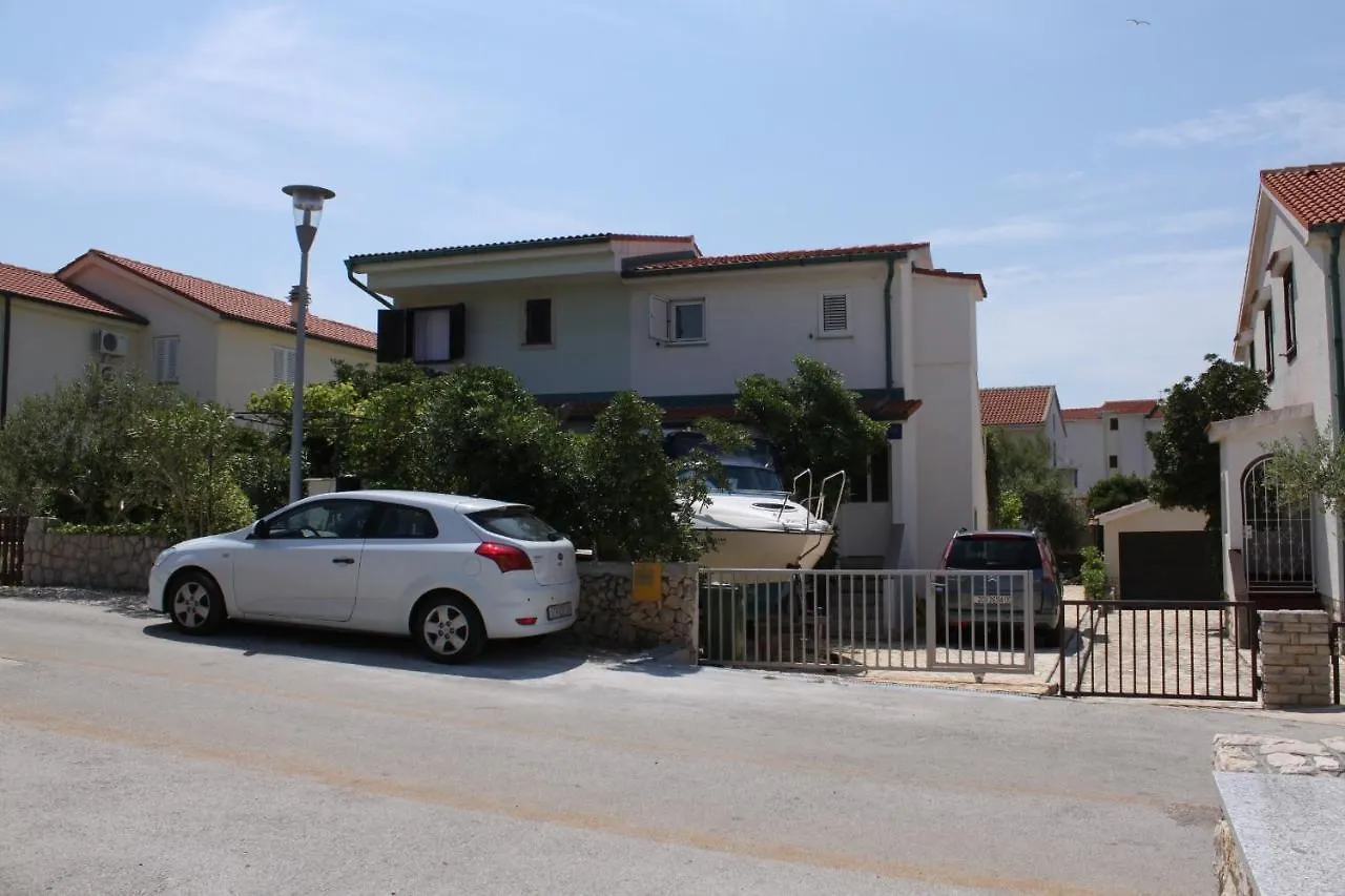 Apartments With A Parking Space Povljana, Pag - 6501